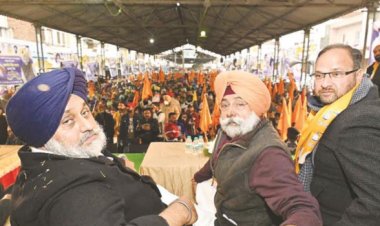 ਡੰਮੀ ਮੁੱਖ ਮੰਤਰੀ ਬਣਾ ਕੇ ਪੰਜਾਬ ਨੂੰ ਤਬਾਹ ਕਰਨਾ ਚਾਹੁੰਦੈ ਕੇਜਰੀਵਾਲ : ਸੁਖਬੀਰ ਬਾਦਲ