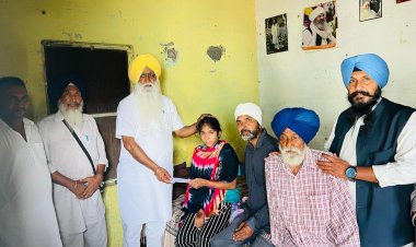 ਪਿੰਡ ਬਾਬਕ ਦੀ ਸੜਕ ਹਾਦਸੇ ਦੌਰਾਨ ਜਖਮੀ ਹੋਈ ਲੜਕੀ ਦੇ ਇਲਾਜ ਲਈ ਦਸੂਹਾ ਵੱਲੋ ਸਹਾਇਤਾ ਰਾਸ਼ੀ ਭੇਂਟ।