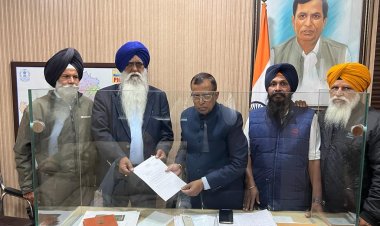 ਮਨਜੀਤ ਦਸੂਹਾ ਵੱਲੋ ਹਲਕਾ ਉੜਮੁੜ ਟਾਂਡਾ ਦੀਆ ਸਮੱਸਿਆਵਾ ਸਬੰਧੀ ਕੇਂਦਰੀ ਮੰਤਰੀ ਸੋਮ ਪ੍ਰਕਾਸ਼ ਨੂੰ ਦਿੱਤਾ ਮੰਗ ਪੱਤਰ