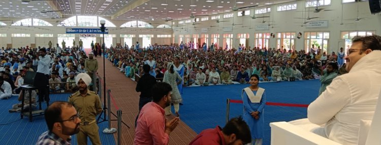 Sant Nirankari Satsang Bhavan